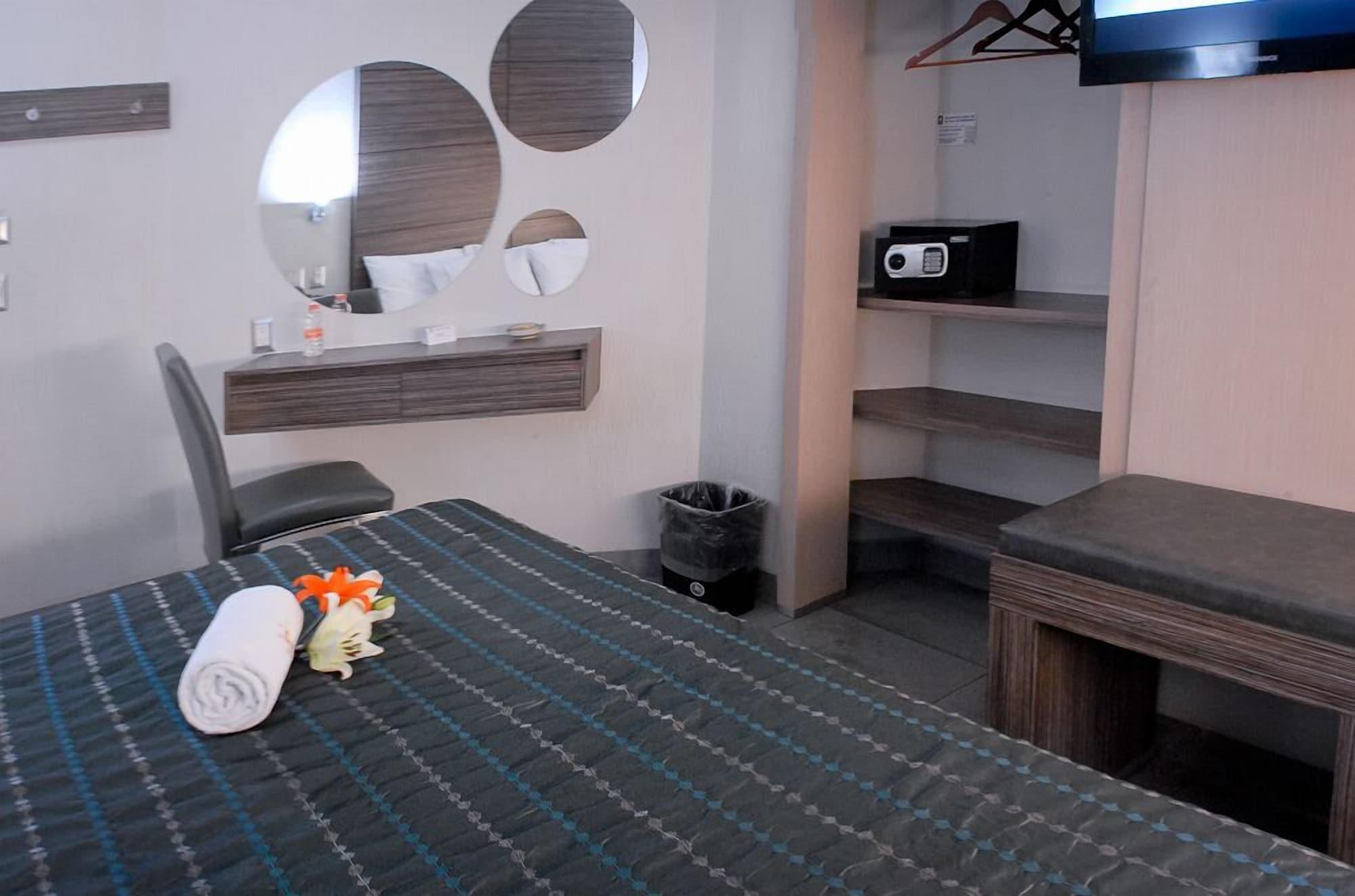 Hotel Expo Abastos グアダラハラ エクステリア 写真