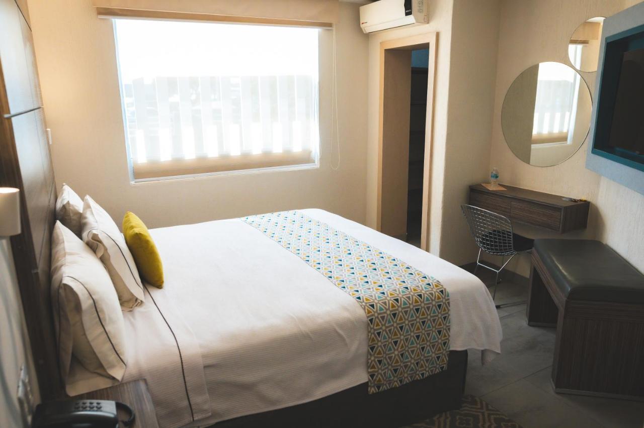 Hotel Expo Abastos グアダラハラ エクステリア 写真