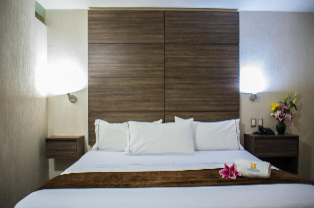Hotel Expo Abastos グアダラハラ エクステリア 写真