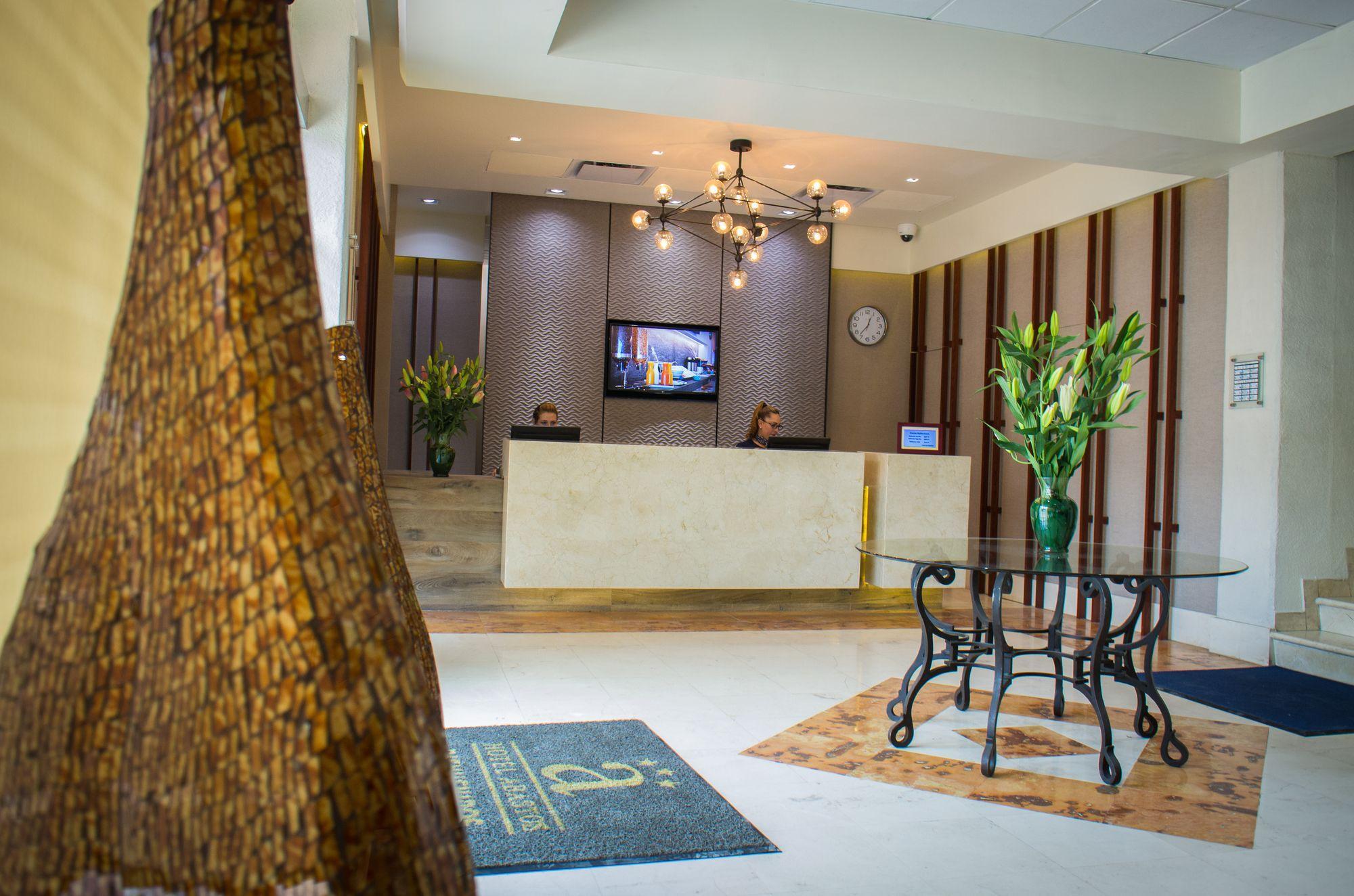 Hotel Expo Abastos グアダラハラ エクステリア 写真